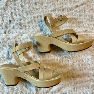 AGL Attilio Gusti Leombruni Chunky Heel Sandals.  Made in Italy!